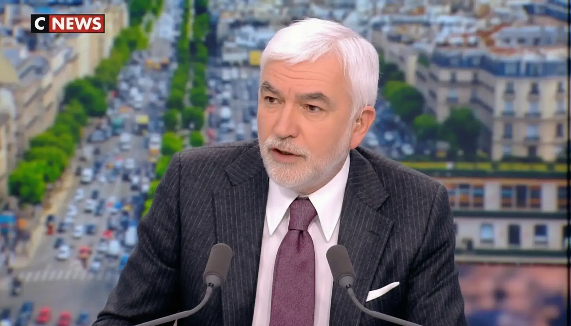 Emmanuel Macron n’a pas nommément cité les termes de « TVA sociale ».